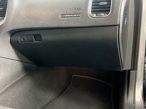 Used 2019 Dodge Charger GT w/ Performance Handling Group RWD image 35
