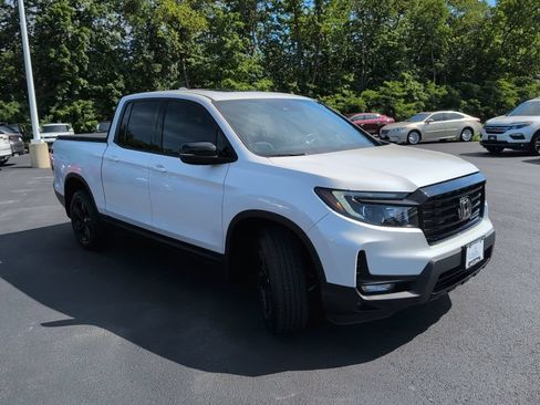Used 2023 Honda Ridgeline Black Edition image 7