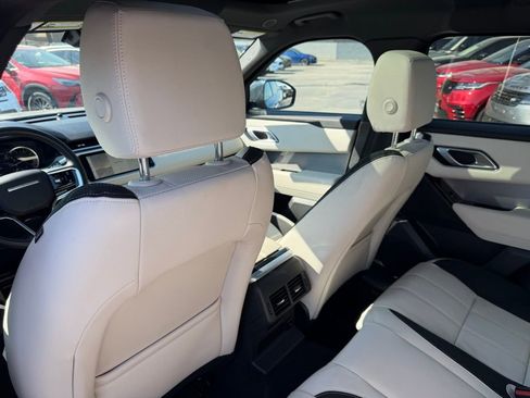 Used 2022 Land Rover Range Rover Velar R-Dynamic S AWD/4WD image 21