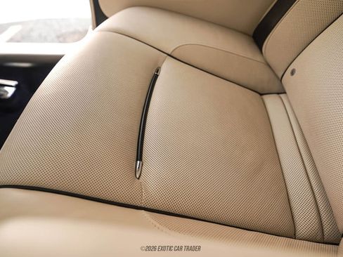 Used 2017 Rolls-Royce Wraith RWD image 31