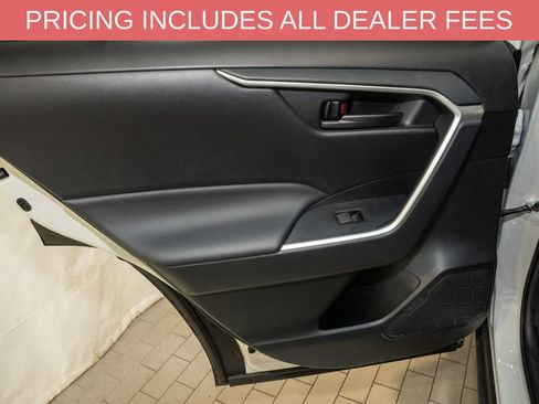 Used 2024 Toyota RAV4 LE FWD image 8