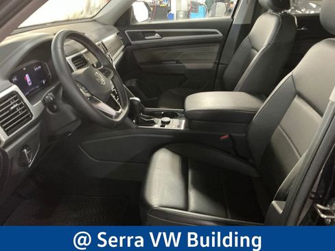 Certified 2023 Volkswagen Atlas SE w/ Panoramic Sunroof Package AWD/4WD image 15