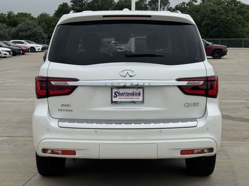 Used 2023 INFINITI QX80 Luxe w/ Cargo Package AWD/4WD image 5