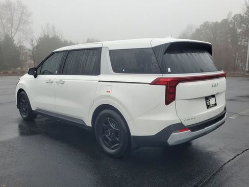 New 2026 Kia Carnival LXS image 6