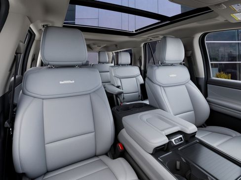 New 2027 Ford Expedition Max Platinum w/ Driver's Package RWD image 12