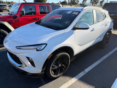 Used 2024 Buick Encore GX Sport Touring w/ Comfort Package image 1