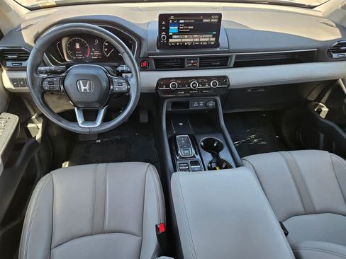 Used 2023 Honda Pilot EX-L image 9