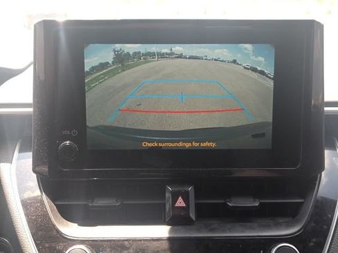 Used 2024 Toyota Corolla SE FWD image 25