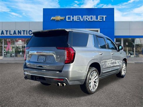 Used 2021 GMC Yukon Denali w/ Denali Premium Package image 5