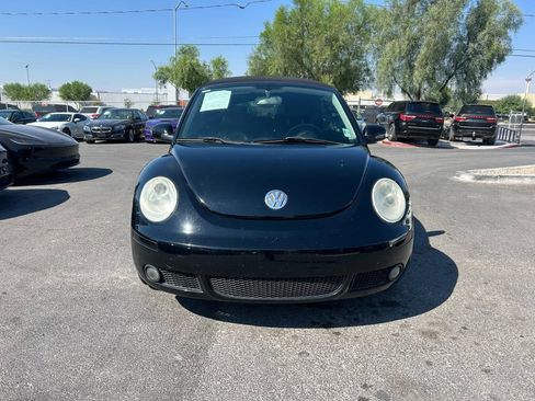 Used 2007 Volkswagen Beetle Convertible w/ Package 2 image 2