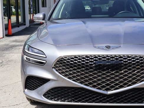 Used 2025 Genesis G70 2.5T RWD image 13