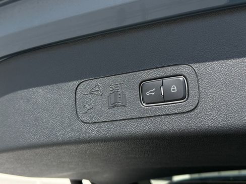 New 2026 Lincoln Aviator Reserve AWD/4WD image 18