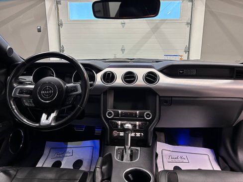 Used 2020 Ford Mustang Premium w/ Pony Package RWD image 20
