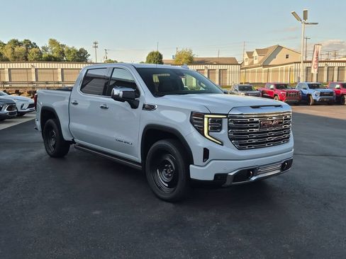 New 2026 GMC Sierra 1500 Denali AWD/4WD image 3