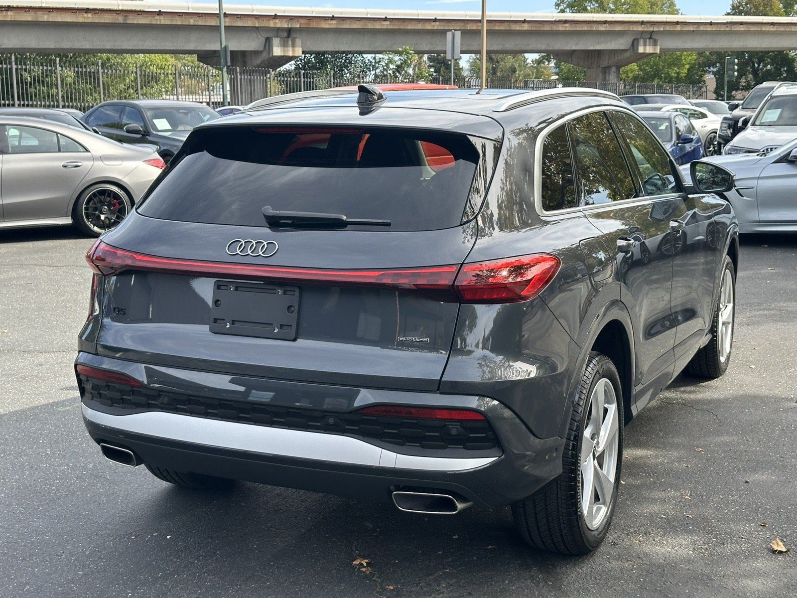 Used 2025 Audi Q5 Premium Plus AWD/4WD image 9