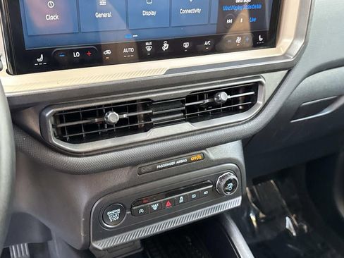 Used 2025 Ford Bronco Sport Big Bend w/ Convenience Package image 23