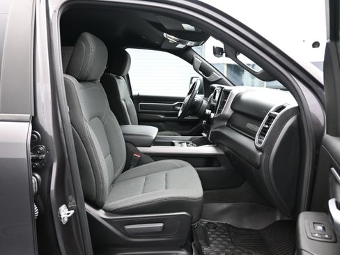 Used 2023 RAM 1500 Big Horn AWD/4WD image 13
