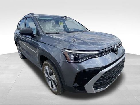 Used 2025 Volkswagen Taos S image 13