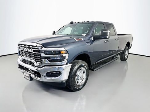 New 2026 RAM 2500 Tradesman AWD/4WD image 3