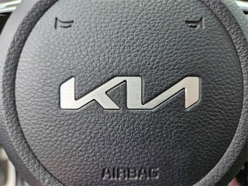 Used 2024 Kia Seltos S image 28