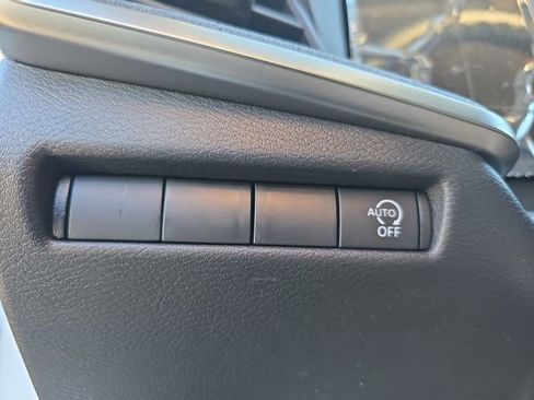 New 2026 Nissan Kicks SV FWD image 27