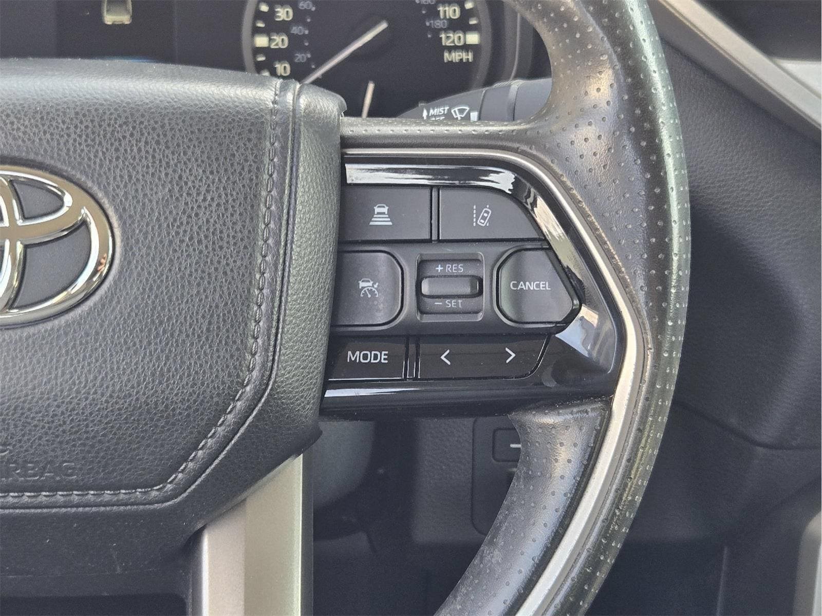 Used 2022 Toyota Tundra SR5 AWD/4WD image 26