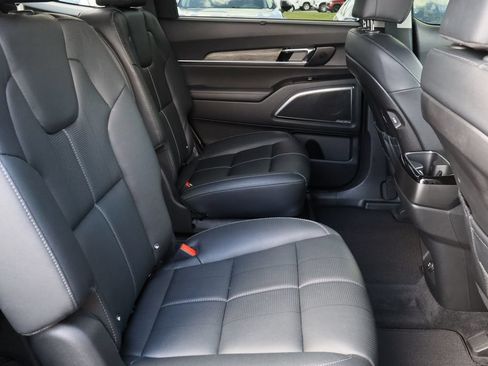 Used 2022 Kia Telluride SX w/ Nightfall Edition Package AWD/4WD image 29