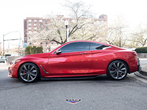 Used 2020 INFINITI Q60 Red Sport 400 w/ Proactive Package RWD image 4