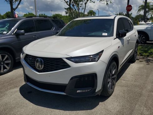 Used 2025 Acura MDX A-Spec AWD/4WD image 3