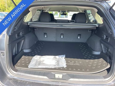 Used 2025 Subaru Outback Premium AWD/4WD image 19