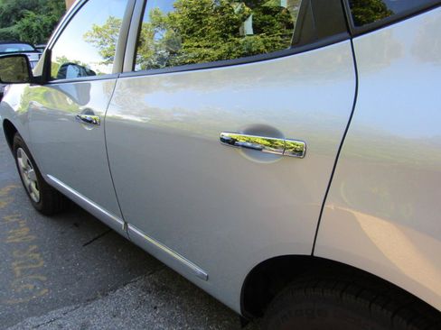 Used 2013 Nissan Rogue S AWD/4WD image 7