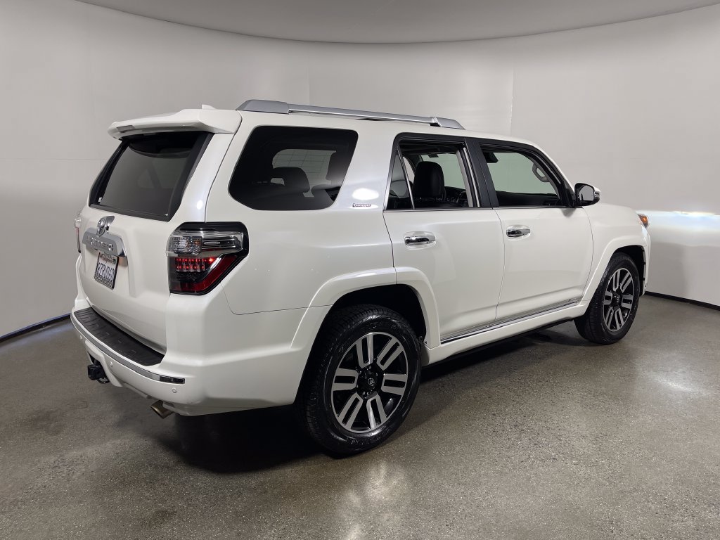 Certified 2022 Toyota 4Runner Limited RWD image 3