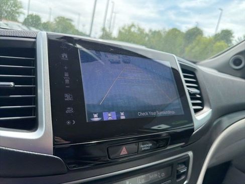 Used 2017 Honda Pilot EX-L image 32