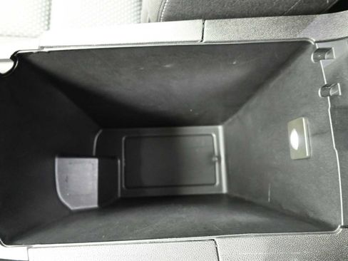 Used 2022 GMC Terrain SLE w/ Driver Convenience Package AWD/4WD image 27