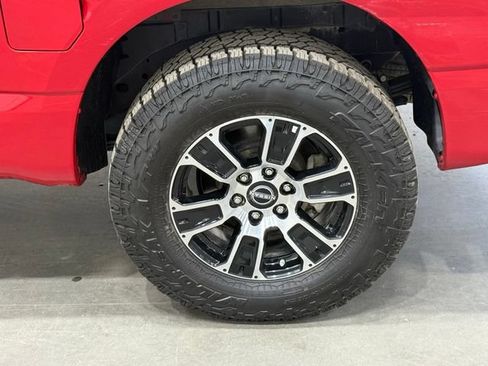 Used 2023 Nissan Titan SV RWD image 36
