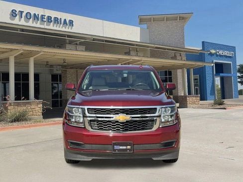 Used 2020 Chevrolet Suburban LT RWD image 9