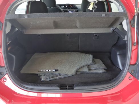 Used 2015 Toyota Prius C Two FWD image 16