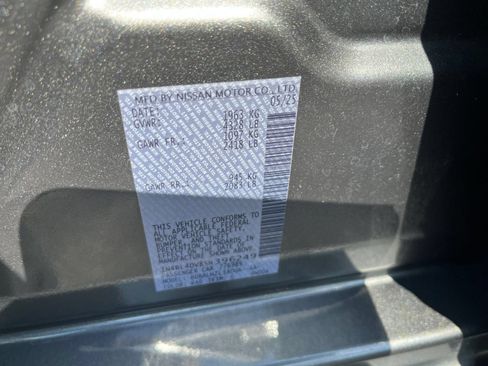 Used 2025 Nissan Altima 2.5 SV FWD image 28