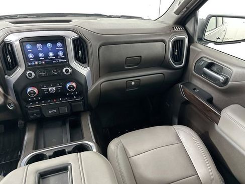 Used 2019 GMC Sierra 1500 SLT w/ SLT Premium Plus Package AWD/4WD image 24