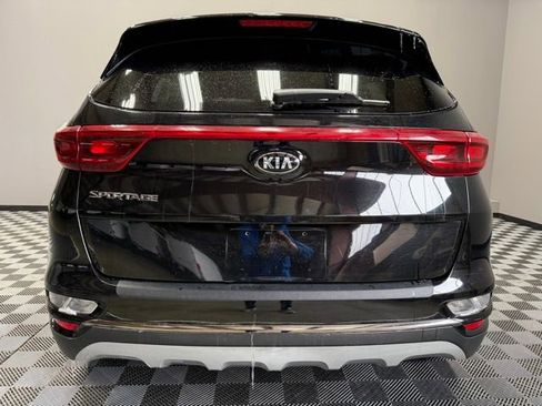 Used 2021 Kia Sportage S image 9