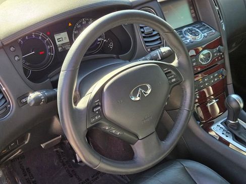 Used 2017 INFINITI QX50 2WD w/ Technology Package image 24