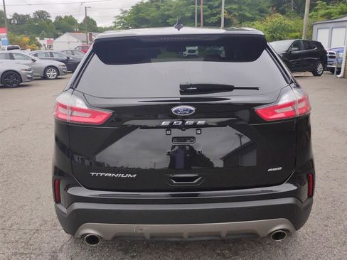 Used 2022 Ford Edge Titanium AWD/4WD image 6