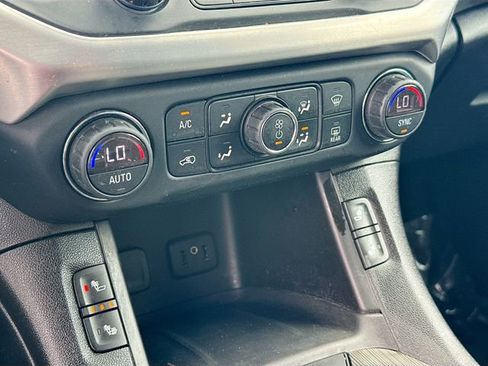Used 2018 GMC Acadia SLT AWD/4WD image 21