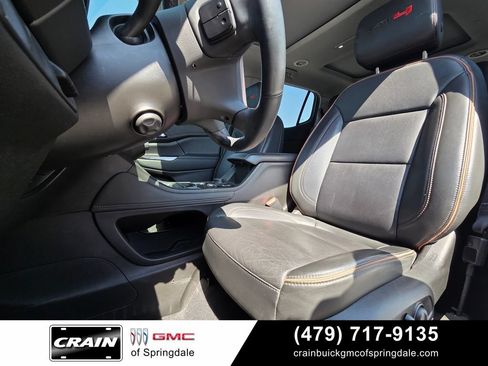 Used 2023 GMC Acadia AT4 w/ Technology Package AWD/4WD image 23