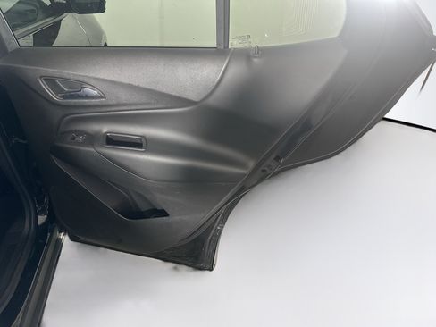 Used 2019 Chevrolet Equinox LT FWD image 30