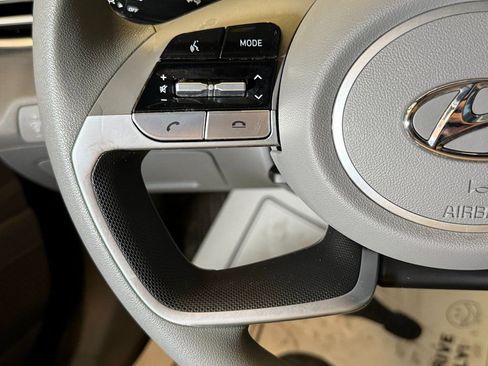 Used 2023 Hyundai Elantra SEL image 10