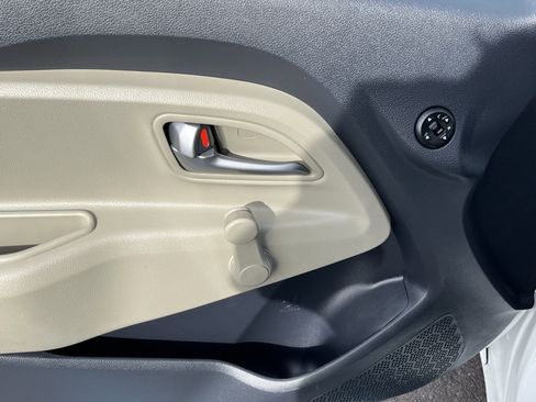 Used 2014 Kia Rio LX image 16