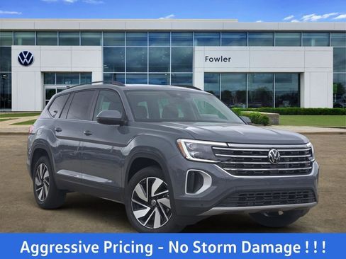 New 2026 Volkswagen Atlas SE FWD image 1