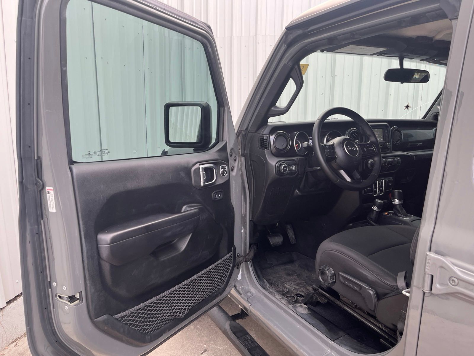 Used 2020 Jeep Wrangler Unlimited Sport AWD/4WD image 10