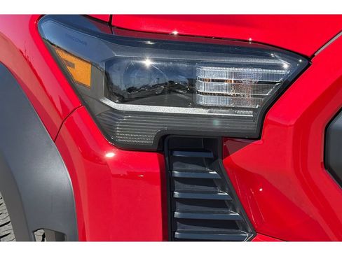 New 2026 Toyota Tacoma TRD Off-Road AWD/4WD image 29